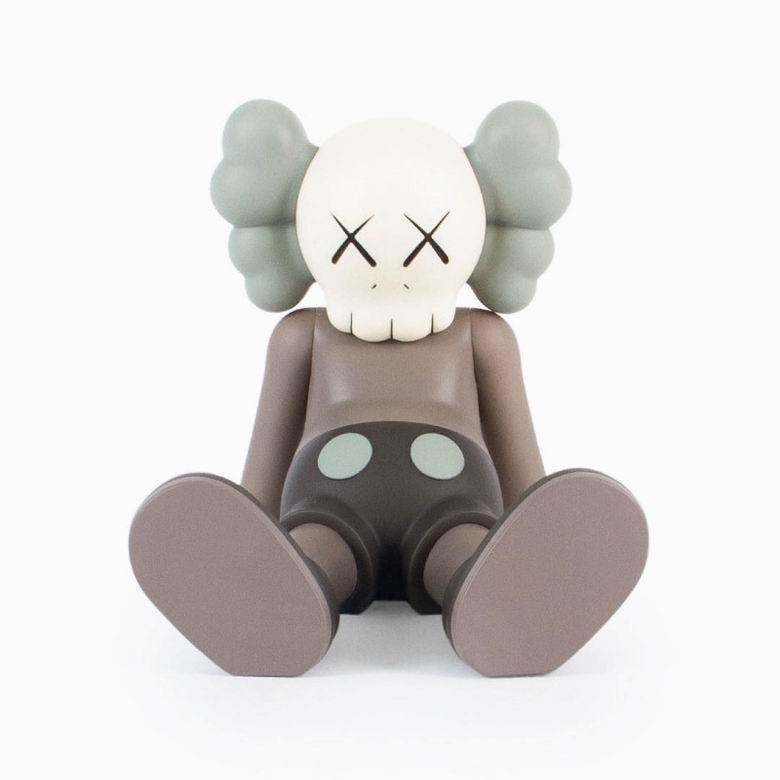 Kaws 13x17x13cm m  (11)